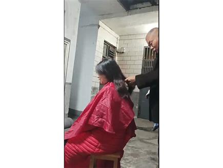 剪長頭發視頻（8）